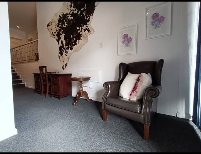 45M² OFFICE RENTED IN WESTMEAD